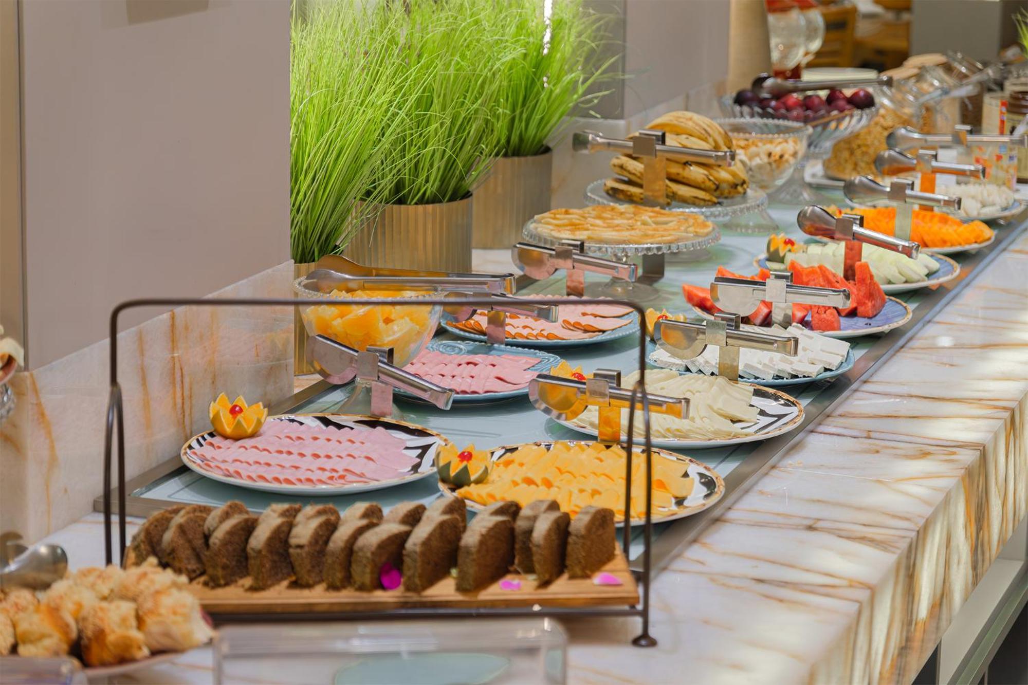 Hotel Marimar The Place Balneario Camboriu Ngoại thất bức ảnh